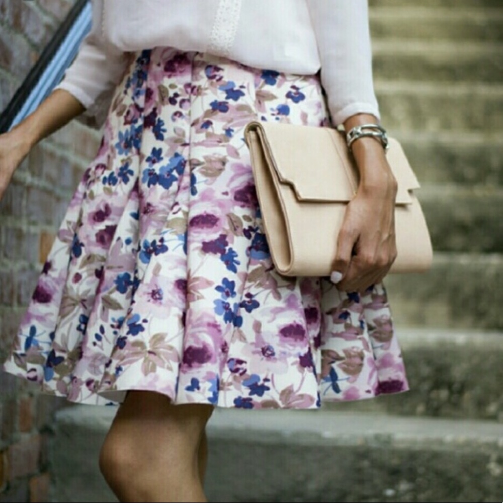 LC Conrad Fit & Flare Scuba Skirt in Whisper Pink